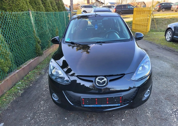 Mazda 2 cena 20900 przebieg: 122000, rok produkcji 2011 z Tarnów małe 277